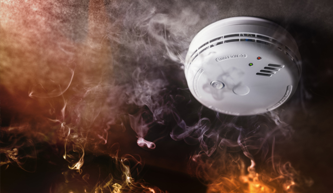 smoke detector with smoke during fire